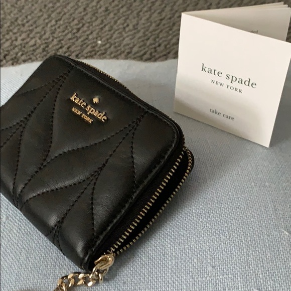 Kate Spade wallet - Picture 2 of 7